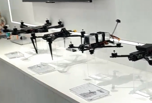drone in huaqiangbei