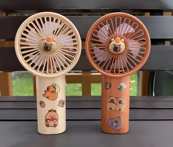 Hot-selling handheld small fans in Yiwu