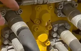 The Excavator's distributor3