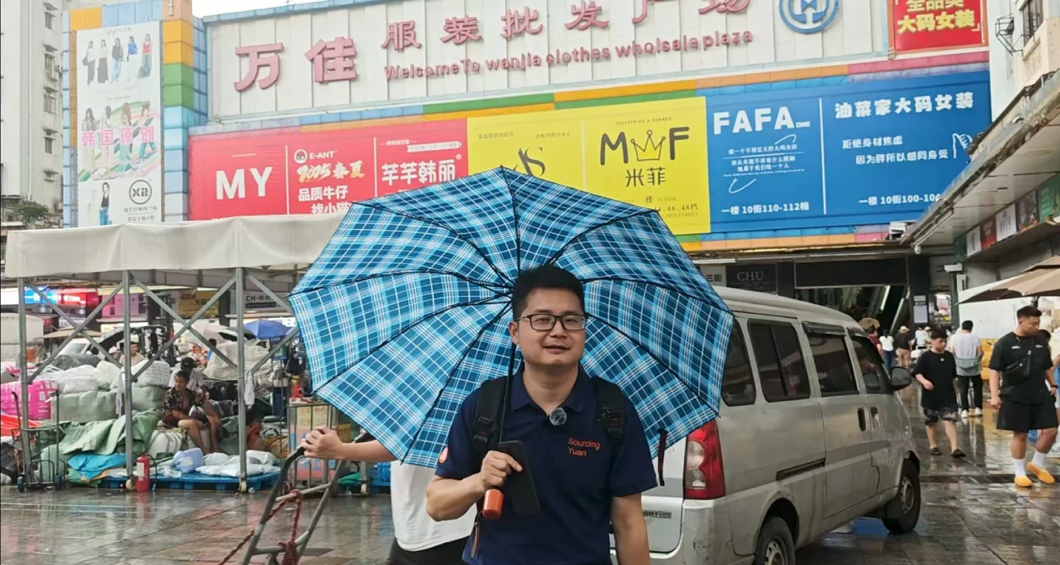 sourcingyuan team visiting guangzhou clothing wholesale market sourcingyuan team visiting guangzhou clothing wholesale market