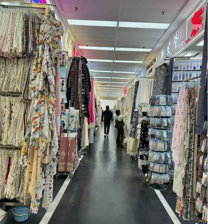 Guangzhou Zhongda Fabric Market