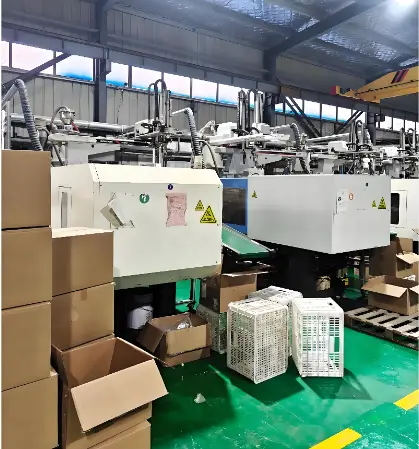 Defining procurement requirements for custom shoe boxes and initial factory screening