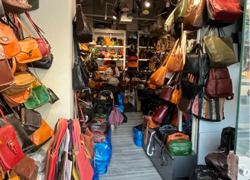 Guangzhou Wholesale Markets Leather Handbag Wholesale Shop View