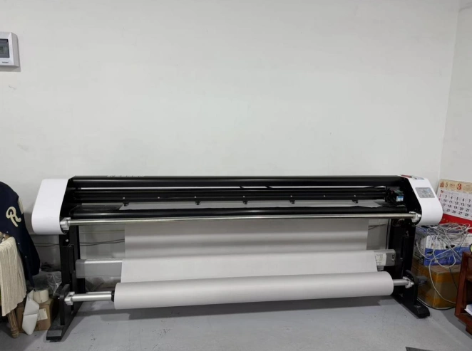 Textile Factory Fabric Pattern Plotter Cutting Machine