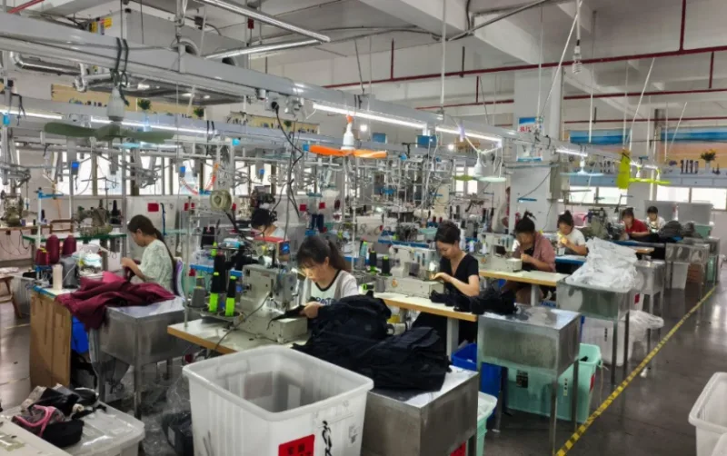 Yoga Clothing Factory Mass Garment Sewing Assembly Line Workshop