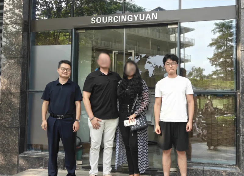 Group photo of the Guangzhou team and clients
