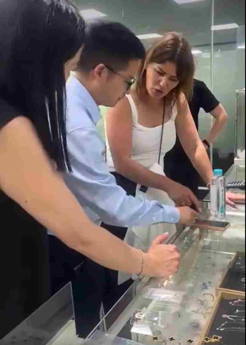sourcingyuan at jewelly market jewelry market in guangzhou