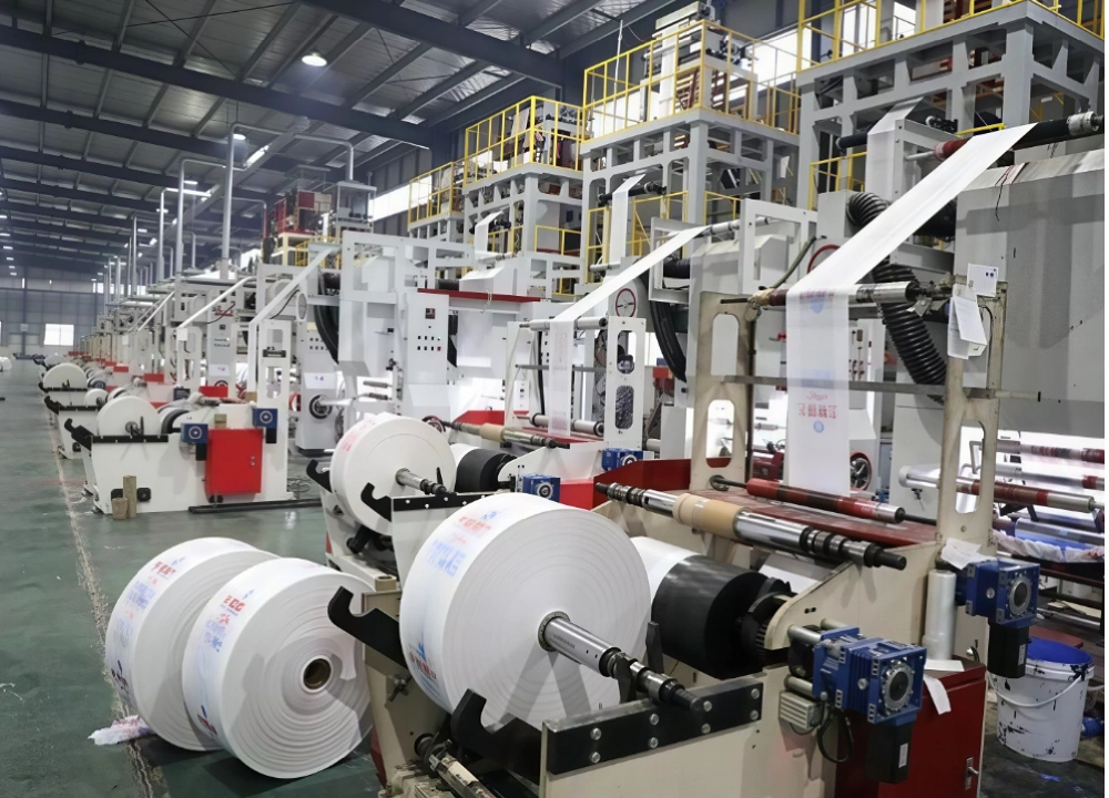 Equipos para la producción de películas plásticas, embalaje e impresión en clústeres industriales de China Equipos para la producción de películas plásticas, embalaje e impresión en clústeres industriales de China