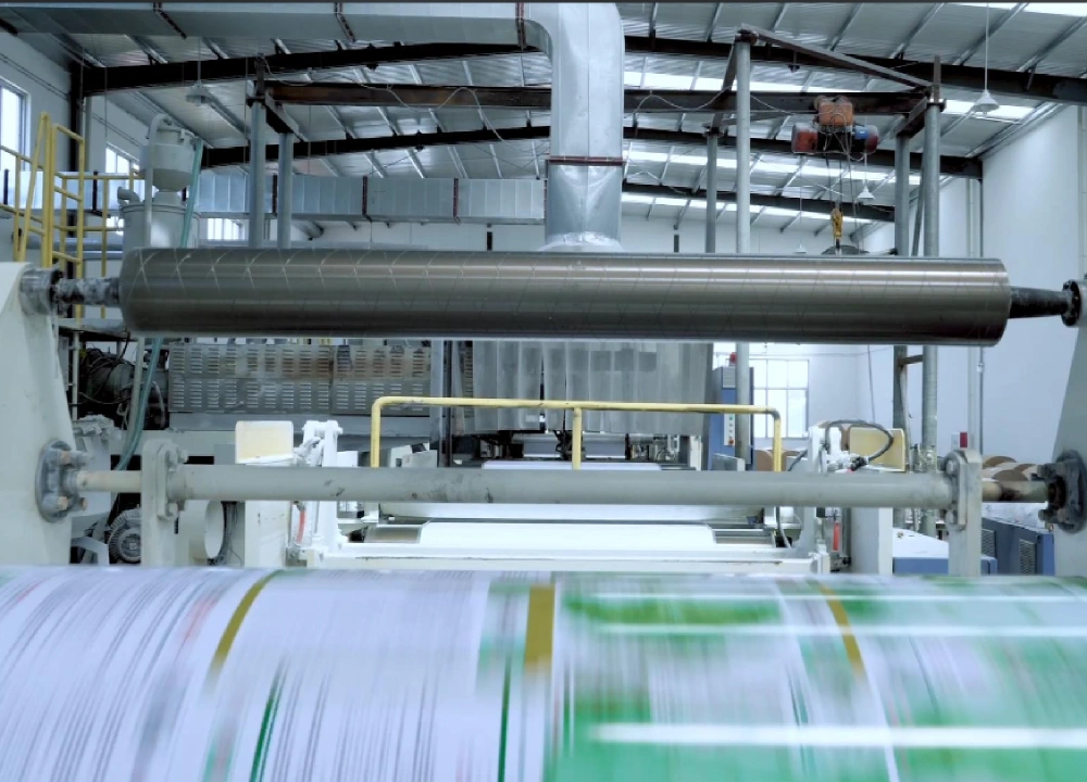 Línea de fabricación de películas en rollo para embalaje e impresión en clústeres industriales de China Clústeres industriales chinos de fabricación de películas en rollo para embalaje e impresión