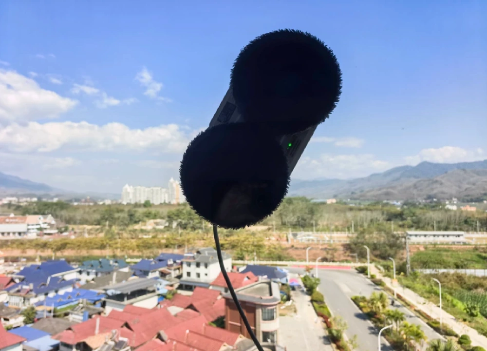Window Cleaning Robot Outdoor Cleaning View Window Cleaning Robot Outdoor Cleaning View
